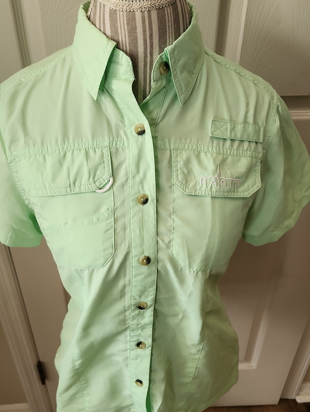 Habit Nwot Upf Sport Shirt